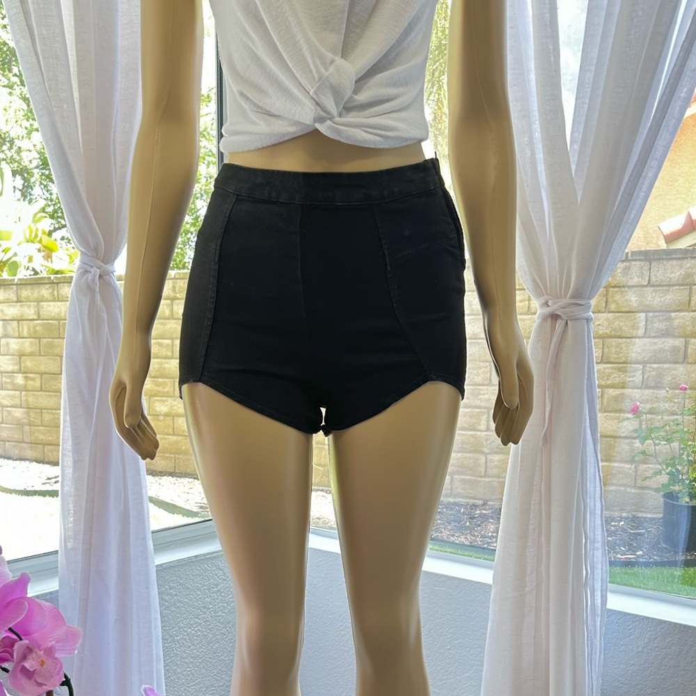 VPTIANCH Black High Waist Shorts Size S Small Side Zip